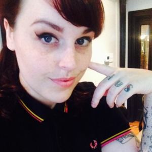 Meet your Posher, Elle